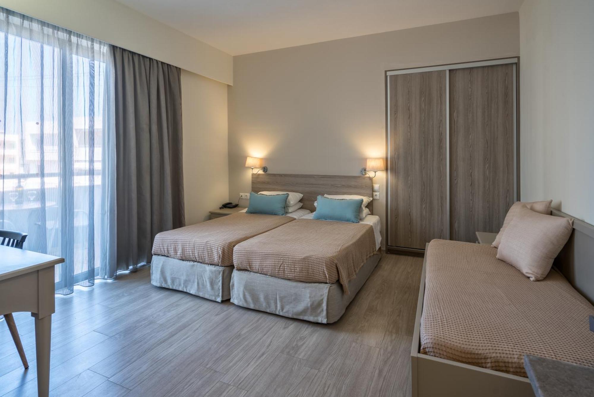 Lefkoniko Beach & Icarus Suite Apts Ретимно Екстериор снимка